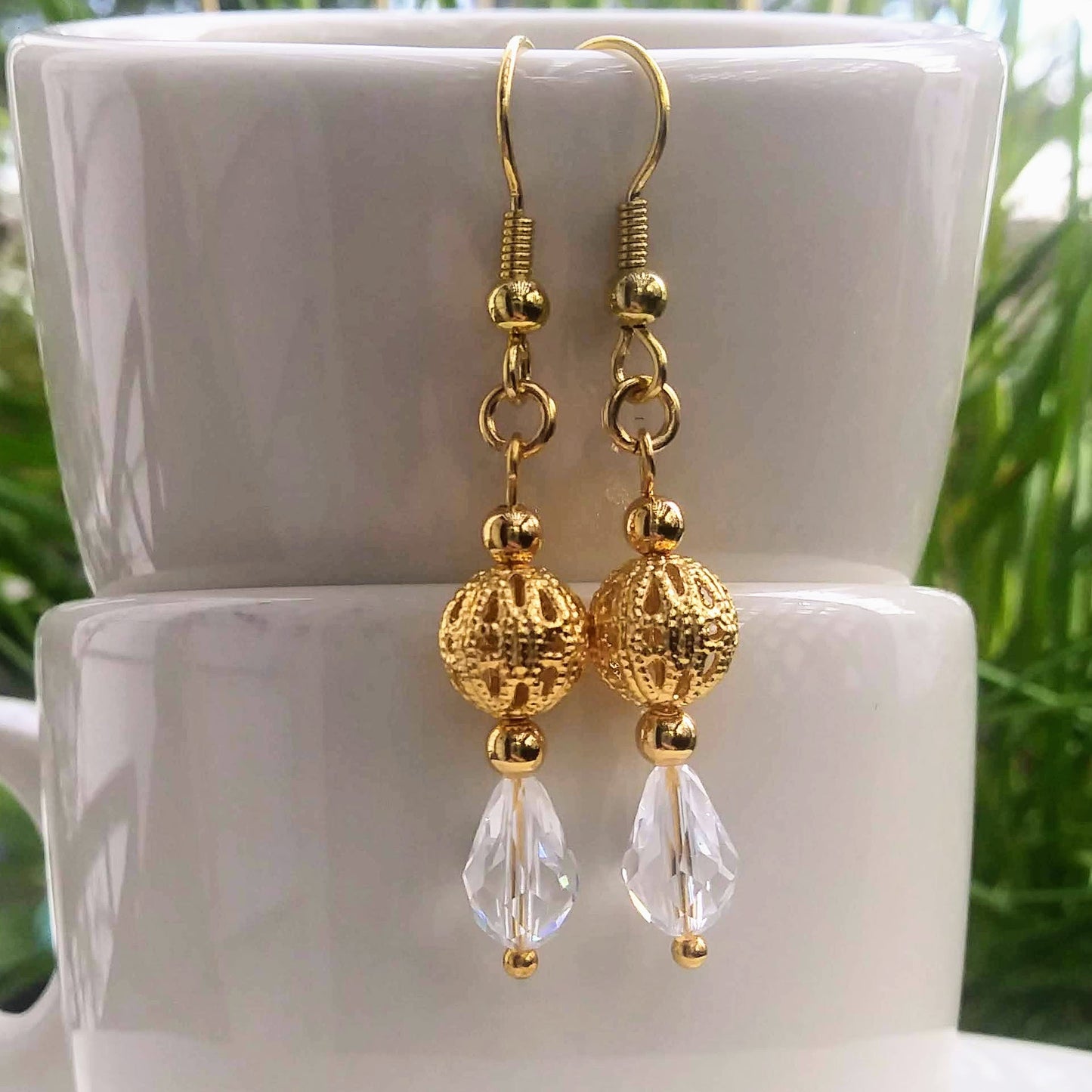 Clear White Austrian Crystal Dangle Earrings w Edwardian Gold Filigree