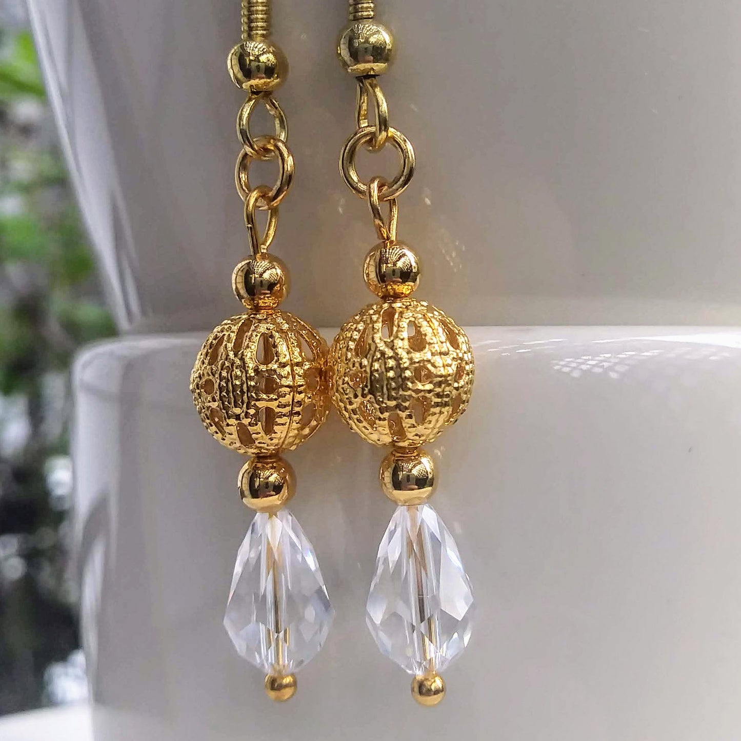 Clear White Austrian Crystal Dangle Earrings w Edwardian Gold Filigree