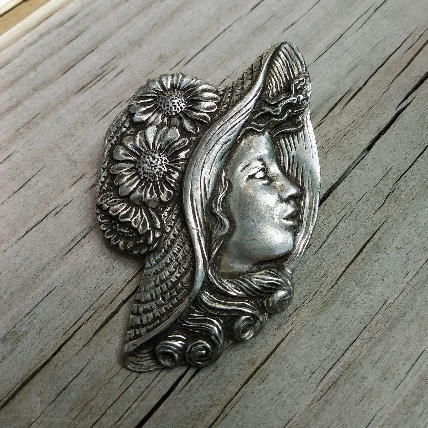 Vintage Brooch, Signed by Seagull Pewter of Canada: Girl with Flower Straw Hat